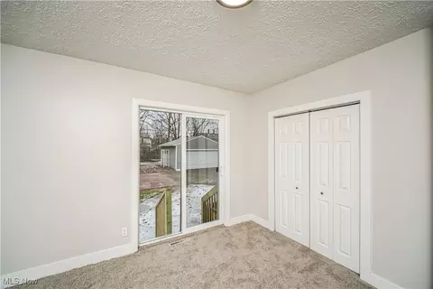 2125-2127 E 31 St, Lorain, OH 44055 photo 14