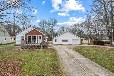 10058 Salem Warren Rd, Salem, OH 44460