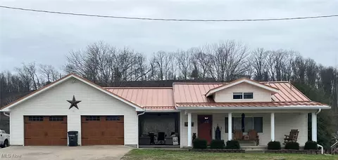 10070 Shortline Hwy, Reader, WV 26167