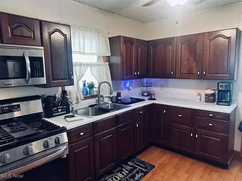10070 Shortline Hwy, Reader, WV 26167 photo 4