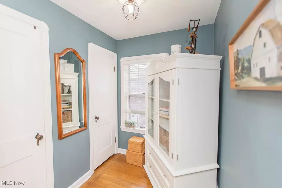  1528 Oakmount Rd, South Euclid, OH 44121 photo 16