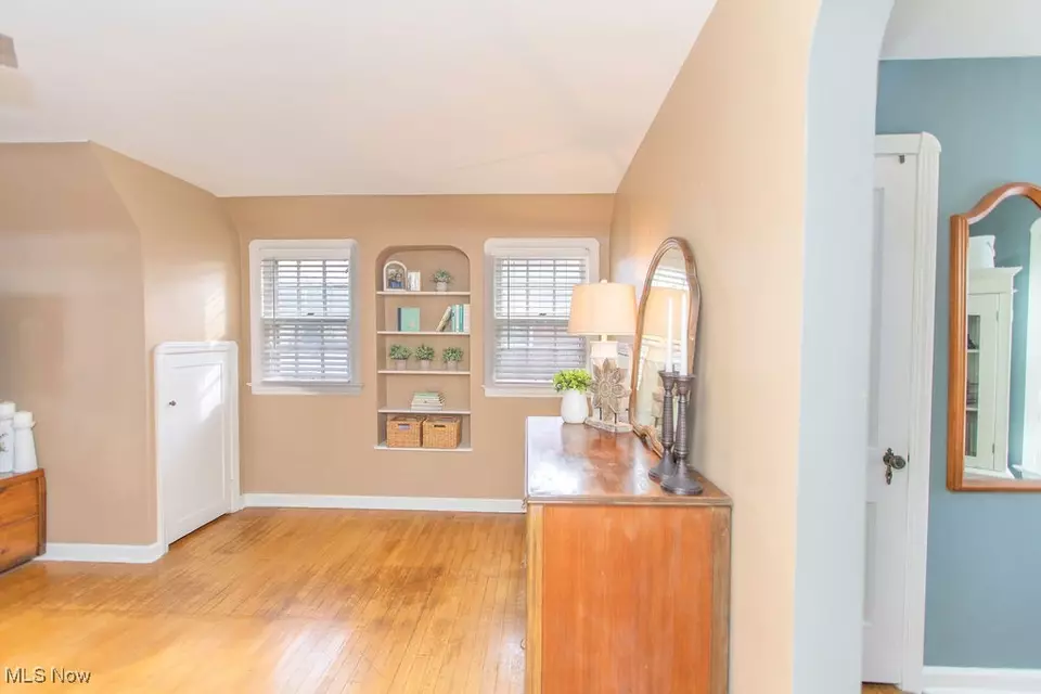  1528 Oakmount Rd, South Euclid, OH 44121 photo 15