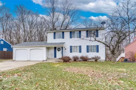 1015 Concord Dr, Medina, OH 44256