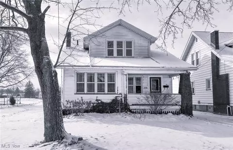 35 Erskine Ave, Boardman, OH 44512