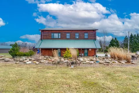 3125 Henderson Rd, Wooster, OH 44691