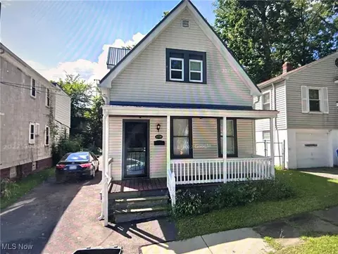 11226 Methyl Ave, Cleveland, OH 44120
