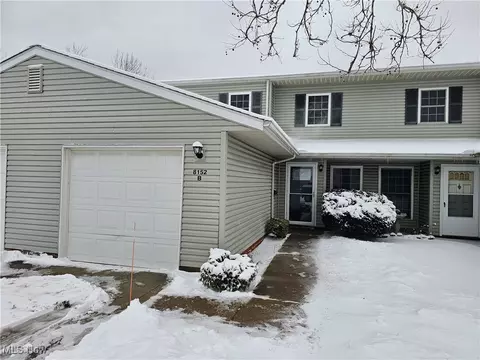 8152 Puritan Dr #B, Mentor, OH 44060