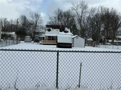 4058 Pardee Rd, Stow, OH 44224 photo 5