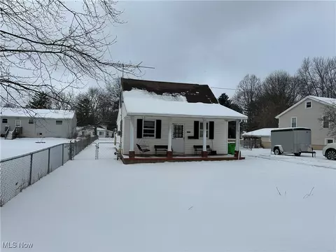 4058 Pardee Rd, Stow, OH 44224 photo 2