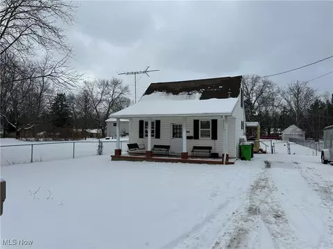 4058 Pardee Rd, Stow, OH 44224 photo 3