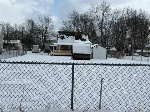 4058 Pardee Rd, Stow, OH 44224 photo 4