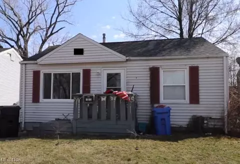 13313 Thornhope Rd, Cleveland, OH 44135