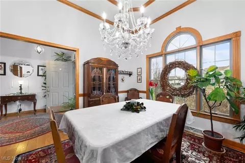 826 Fairfield Dr, Boardman, OH 44512 photo 4