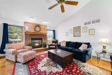 826 Fairfield Dr, Boardman, OH 44512 photo 6