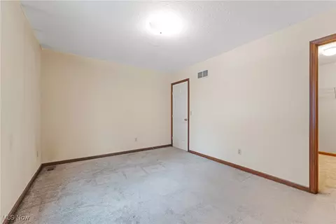 3357 Capricio St NE, Canton, OH 44721 photo 26