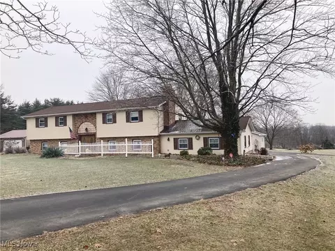 1211 Slater Rd, Salem, OH 44460