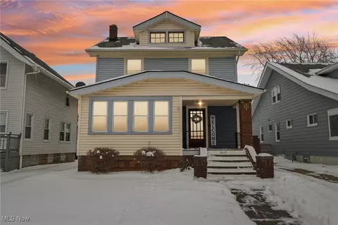 3619 W 132nd St, Cleveland, OH 44111