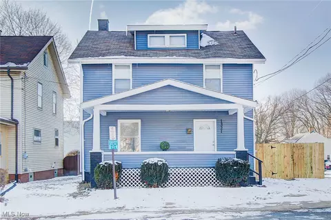 1321 Gibbs Ave NE, Canton, OH 44705
