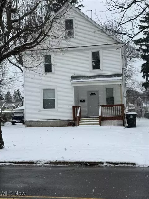 778 N Howard St, Akron, OH 44310