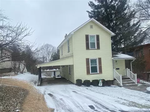 440 N Liberty St, East Palestine, OH 44413