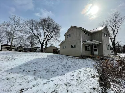 526 N Beaver St, Lisbon, OH 44432