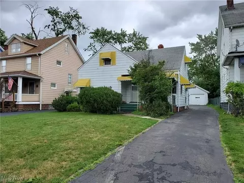 5237 Clement Ave, Maple Heights, OH 44137