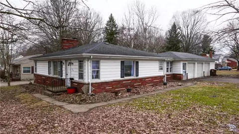 220 Indianola Rd, Youngstown, OH 44512 photo 23