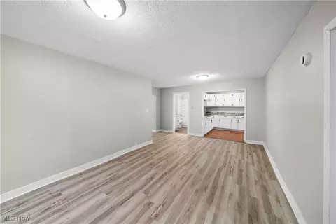5605 Washington Ave, Ashtabula, OH 44004 photo 6