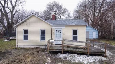 5605 Washington Ave, Ashtabula, OH 44004