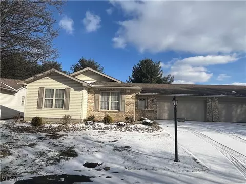 15386 Sprucevale #A, East Liverpool, OH 43920