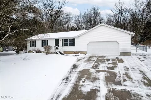 750 Silvercrest Dr, Wadsworth, OH 44281