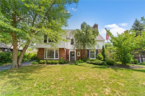 2995 Brighton Rd, Shaker Heights, OH 44120