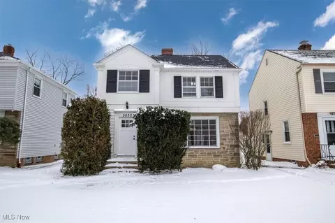 3830 Northwood Rd, University Heights, OH 44118