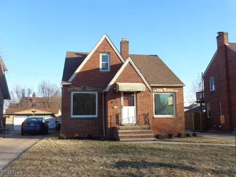 2822 Brookview Blvd, Parma, OH 44134