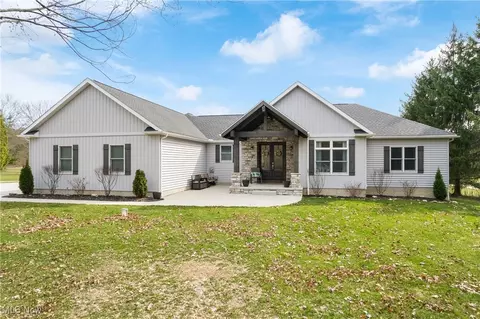 7877 Boneta Rd, Wadsworth, OH 44281