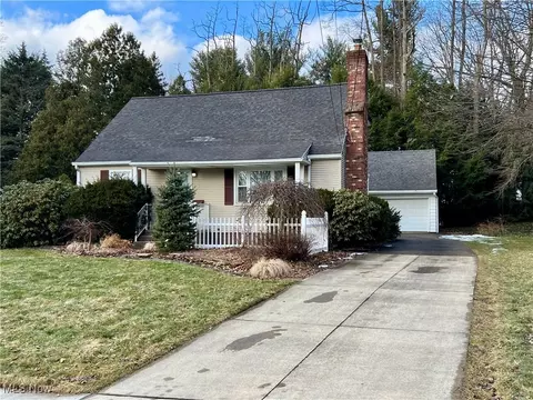 733 Berkeley St, Kent, OH 44240