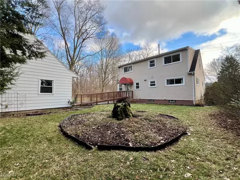 Exterior - 733 Berkeley St, Kent, OH 44240 photo 7 of 8