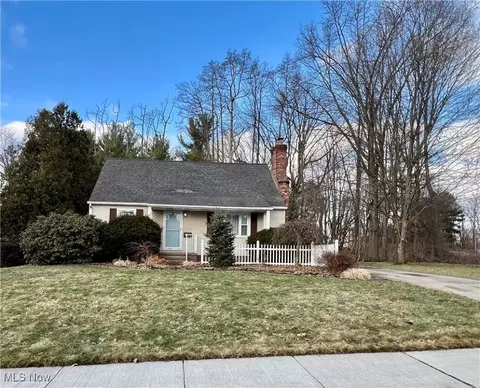 Exterior - 733 Berkeley St, Kent, OH 44240 photo 2 of 8