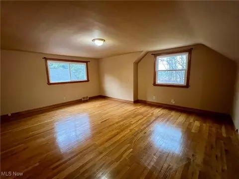 Bedroom - 733 Berkeley St, Kent, OH 44240 photo 5 of 9