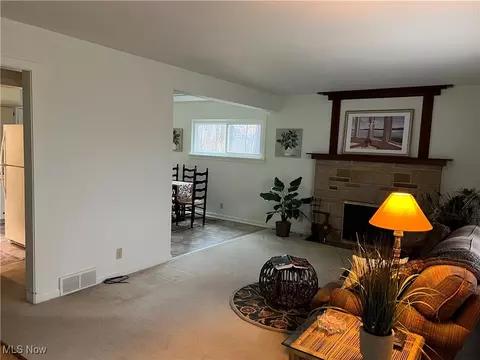 Living - 733 Berkeley St, Kent, OH 44240 photo 1 of 4