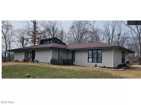 773 E State Route 60 NE, Mcconnelsville, OH 43756