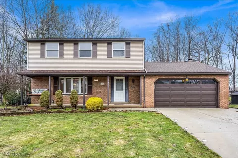 7216 Langerford Dr, Parma, OH 44129