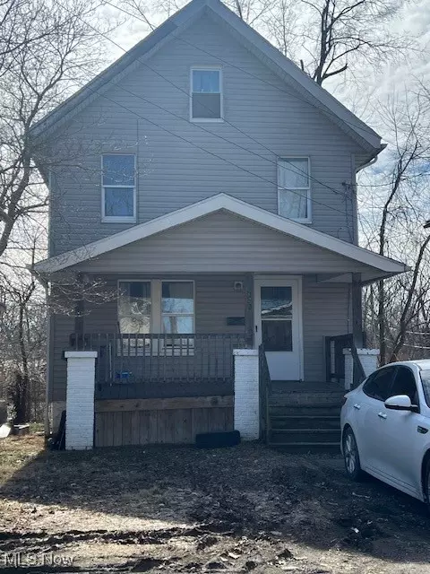 372 Ira Ave, Akron, OH 44301