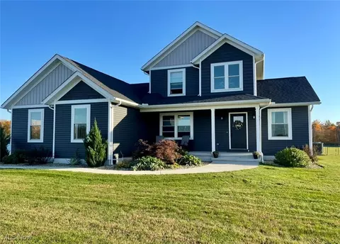 11040 Smith Rd, Litchfield, OH 44253