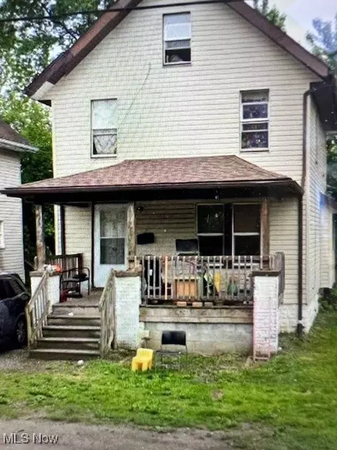 374 Ira Ave, Akron, OH 44301