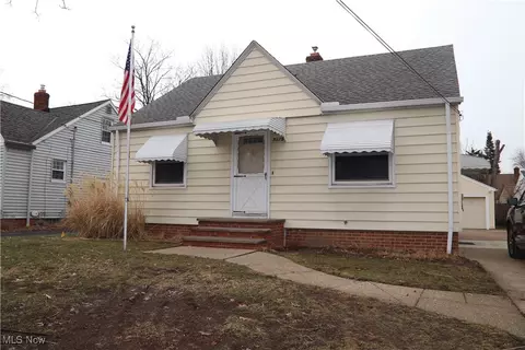 5175 W 7th St, Brooklyn Heights, OH 44131