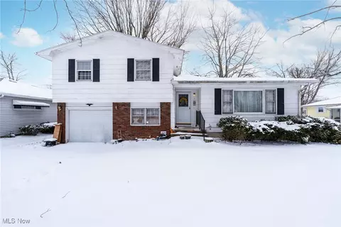 1814 Allen Ave, Ashtabula, OH 44004 photo 2