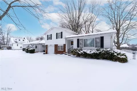 1814 Allen Ave, Ashtabula, OH 44004 photo 3