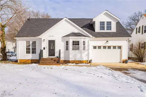 2051 Wiltshire Rd, Akron, OH 44313