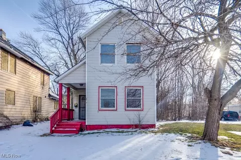 3665 E 93rd St, Cleveland, OH 44105